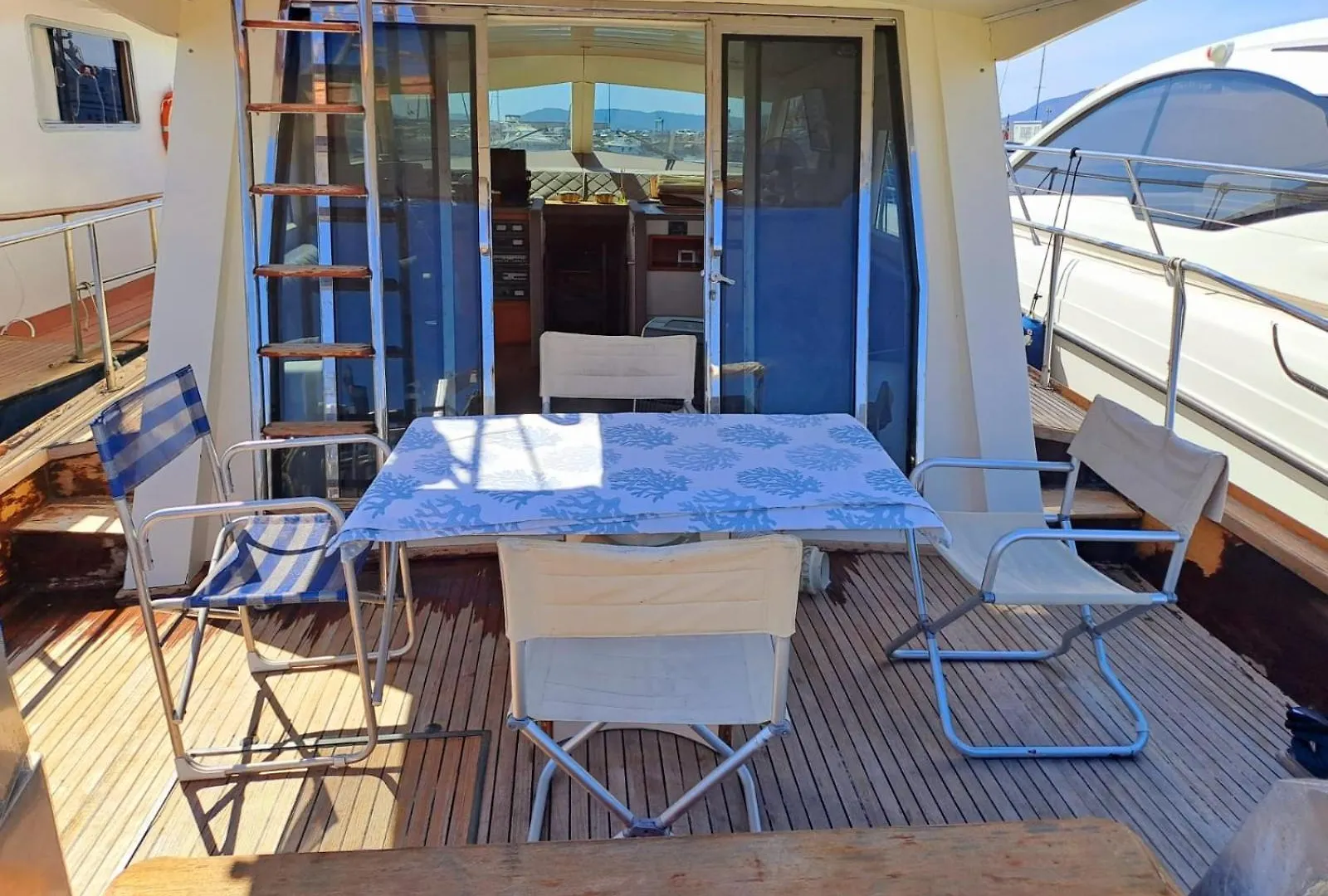 Sweet Dream In Boat Hotel Alghero Italië